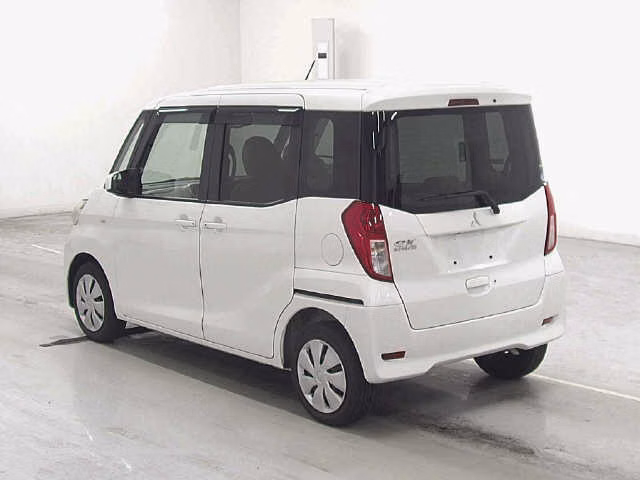 MITSUBISHI EK SPACE