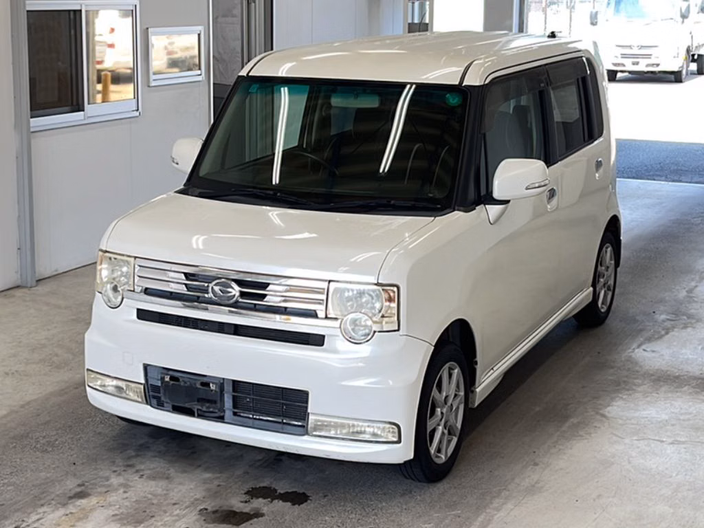 DAIHATSU MOVE CONTE