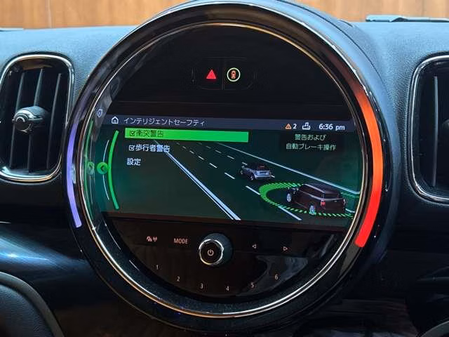 MINI CROSSOVER