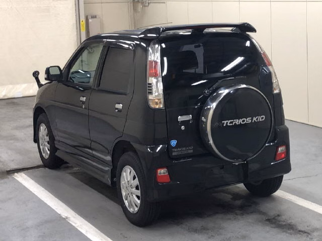 DAIHATSU TERIOS KID