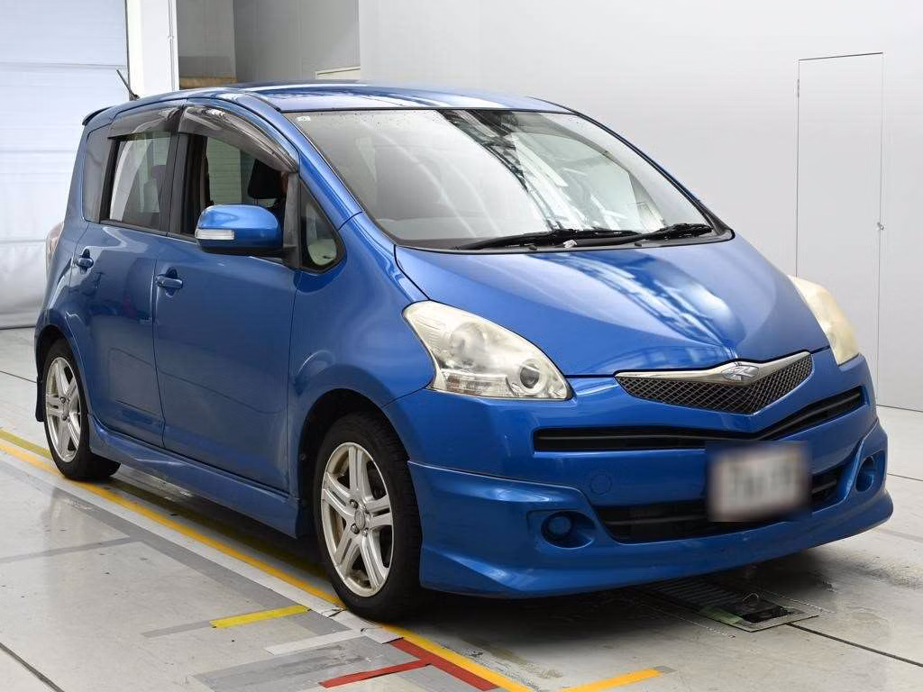 TOYOTA RACTIS