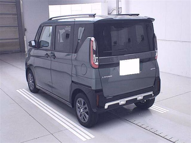 MITSUBISHI DELICA MINI