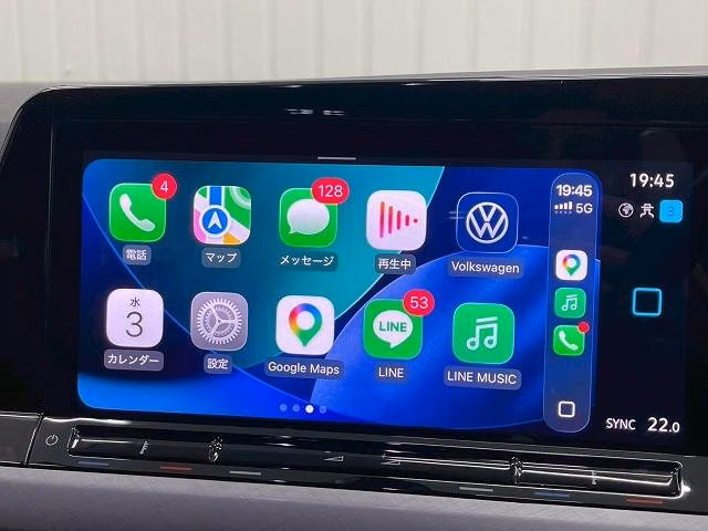 VOLKSWAGEN GOLF