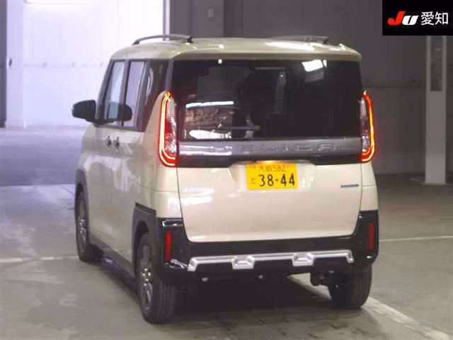 MITSUBISHI DELICA MINI