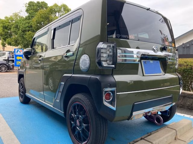 DAIHATSU TAFT