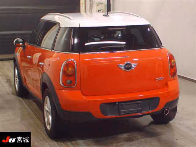 MINI CROSSOVER