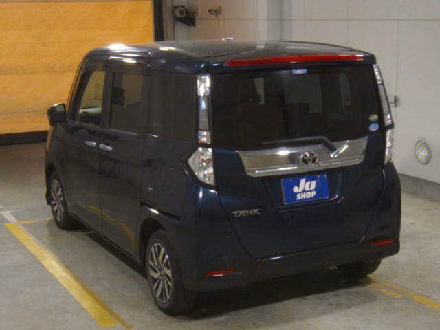 TOYOTA TANK