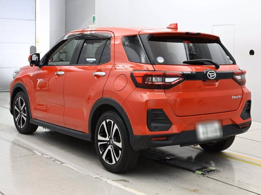 DAIHATSU ROCKY