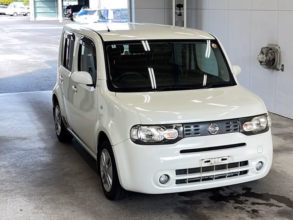 NISSAN CUBE