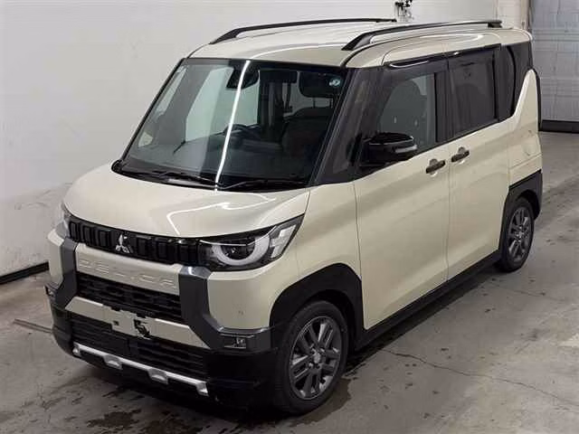MITSUBISHI DELICA MINI