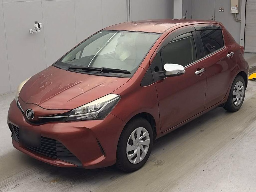 TOYOTA VITZ