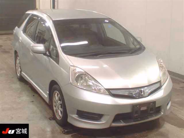 HONDA FIT SHUTTLE