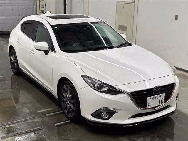 MAZDA AXELA