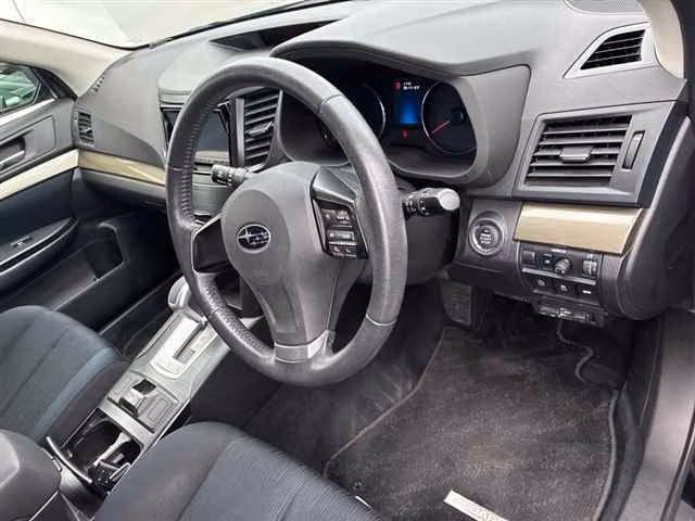 SUBARU LEGACY
