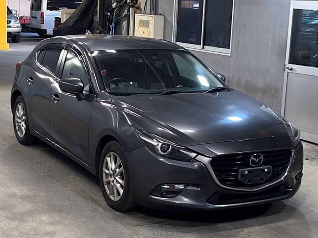MAZDA AXELA