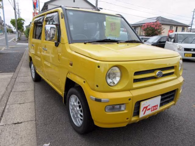 DAIHATSU NAKED