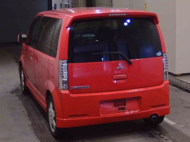 MITSUBISHI EK WAGON