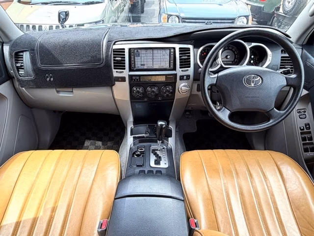 TOYOTA HILUX SURF
