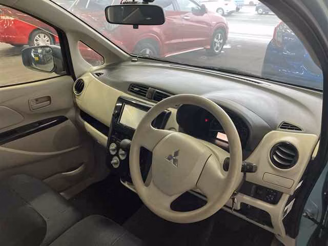 MITSUBISHI EK WAGON