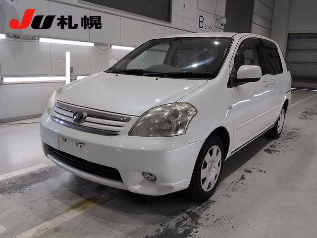 Toyota Raum