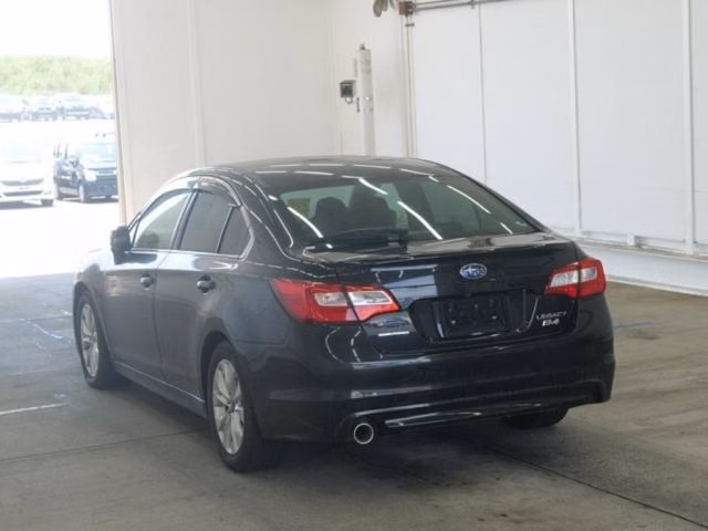 Subaru Legacy B4