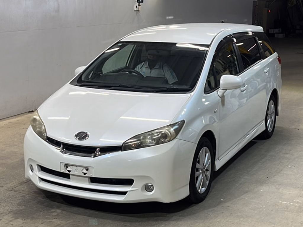 TOYOTA WISH