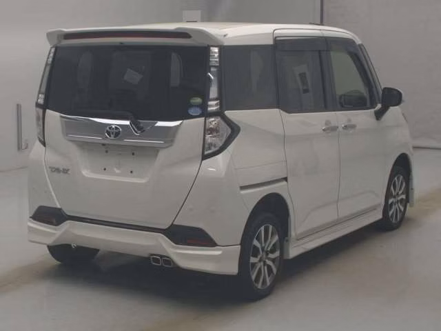 TOYOTA TANK