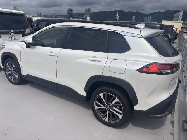 TOYOTA COROLLA CROSS