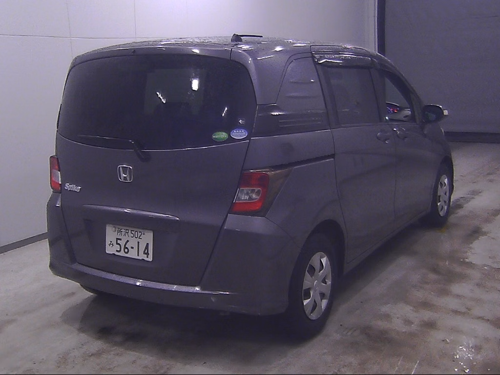 HONDA FREED SPIKE