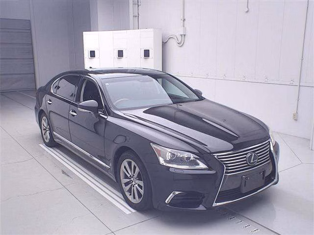 Lexus LS460L