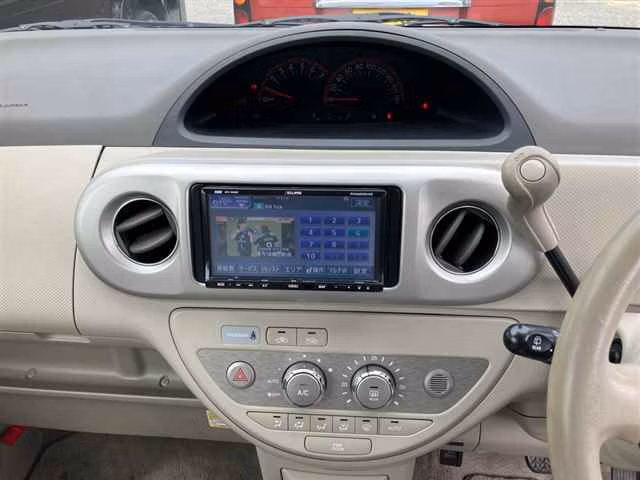 TOYOTA PORTE
