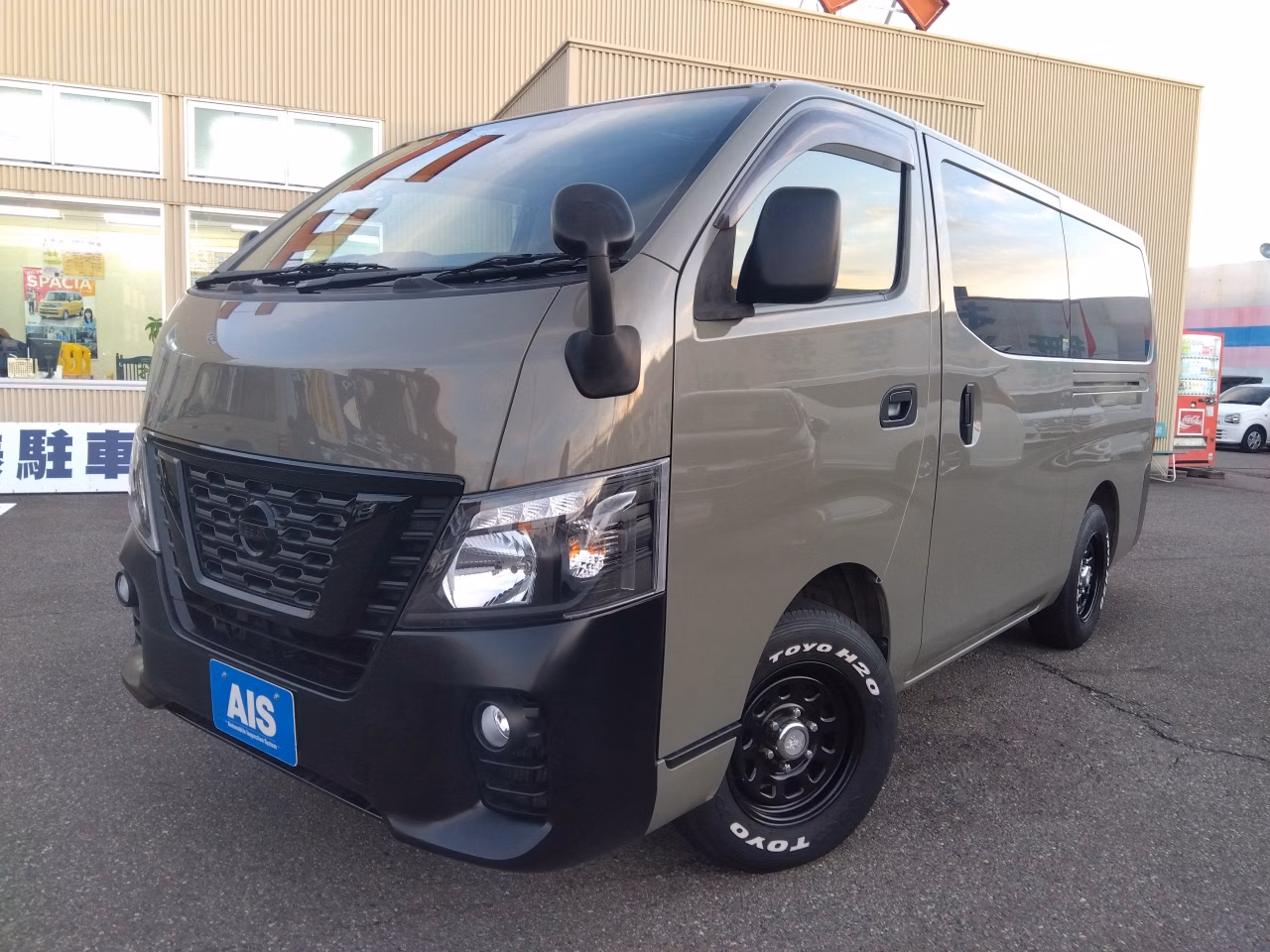 NISSAN NV350 CARAVAN