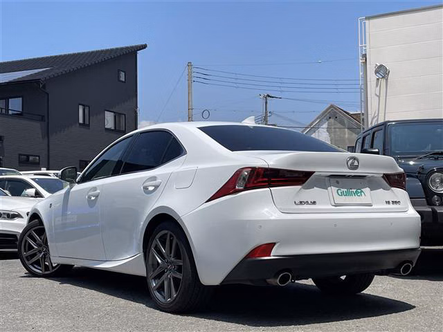 Lexus IS250