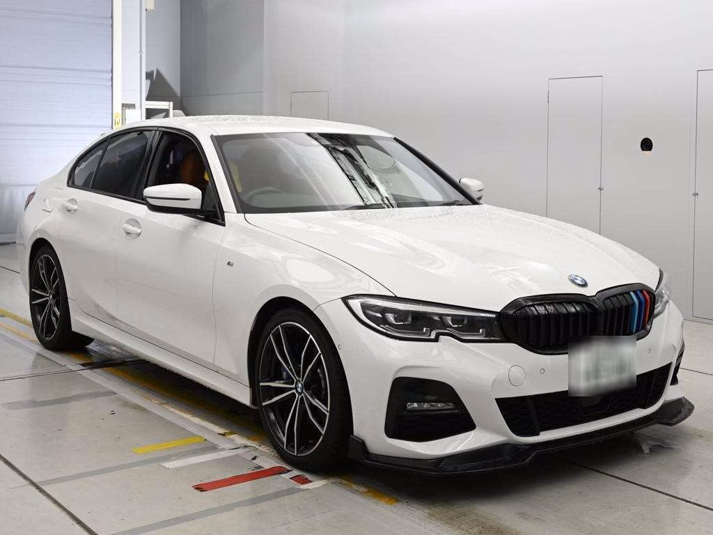 BMW 3-SERIES