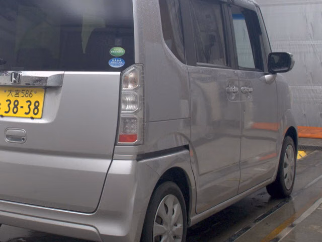 HONDA N-BOX
