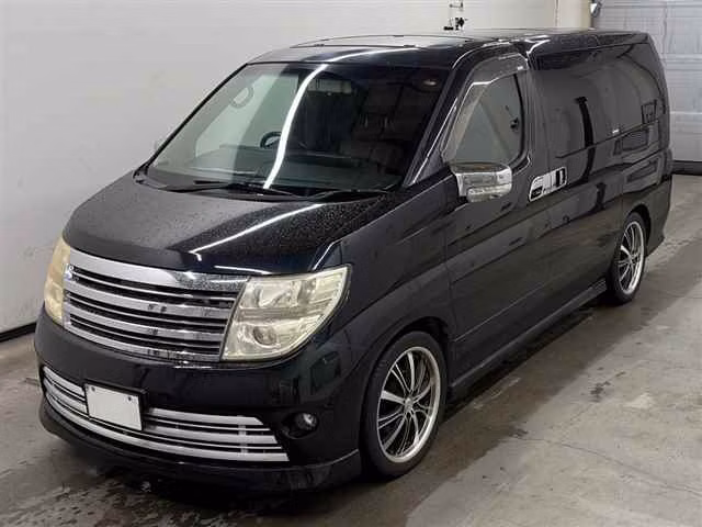 NISSAN ELGRAND
