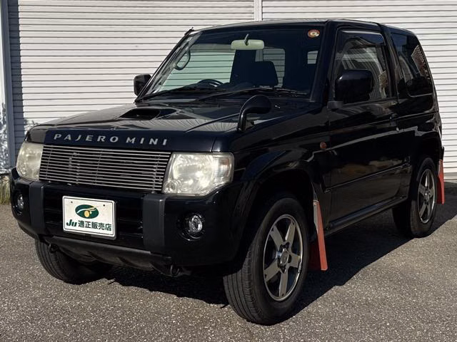 Mitsubishi Pajero Mini
