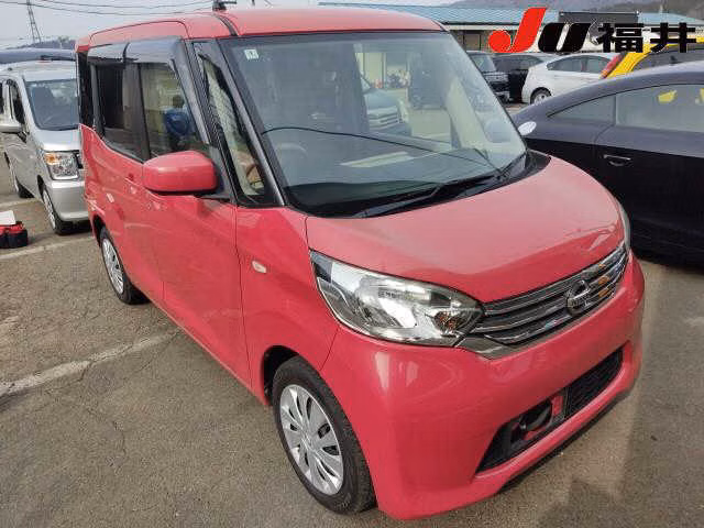 Nissan DAYZ Roox