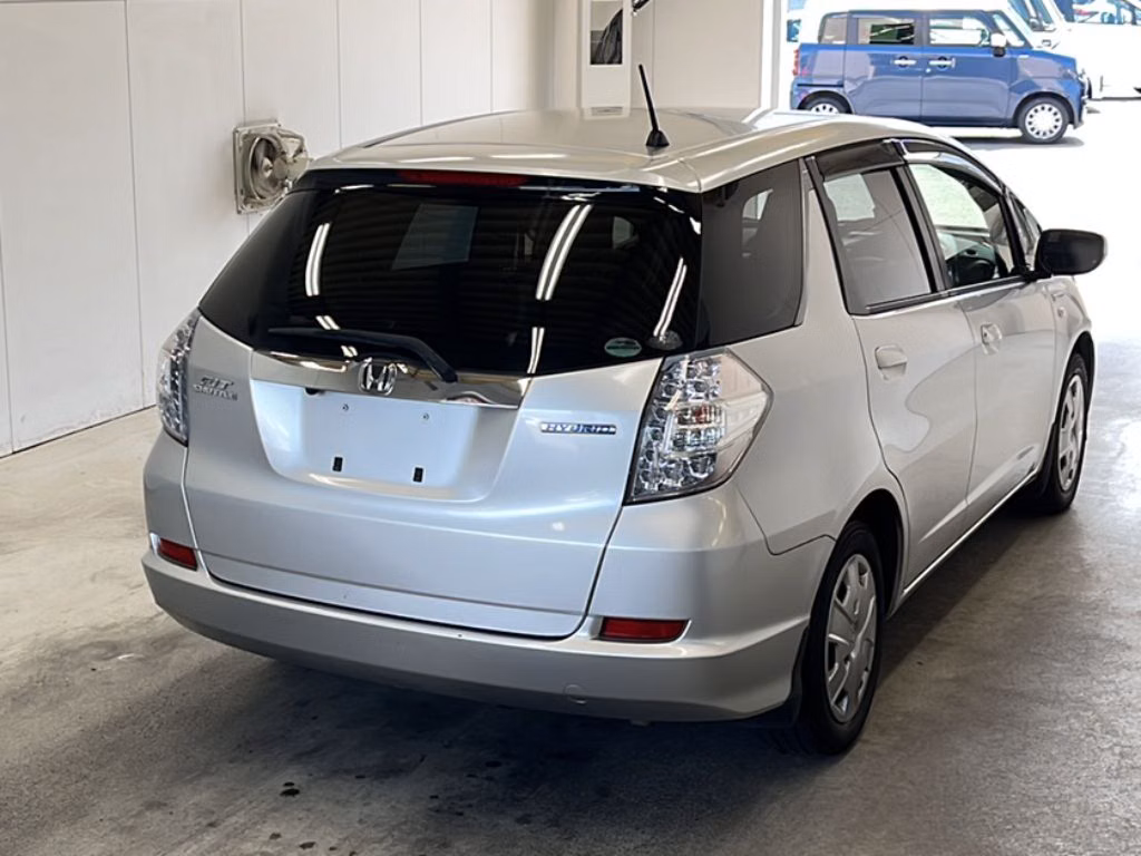HONDA FIT SHUTTLE