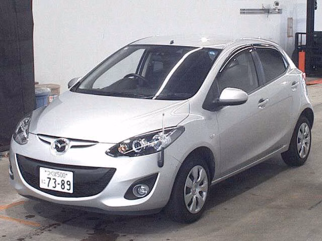 MAZDA DEMIO