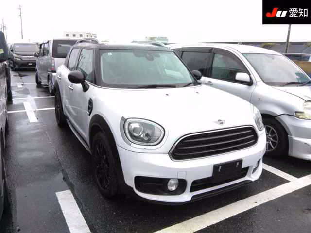 MINI CROSSOVER