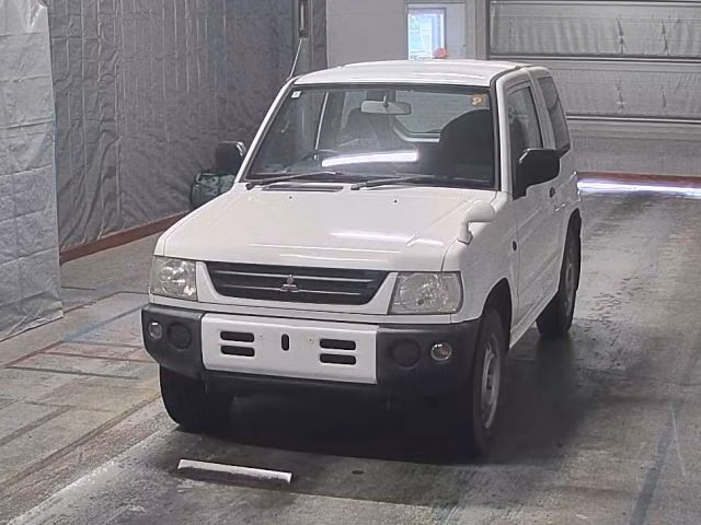 MITSUBISHI PAJERO MINI