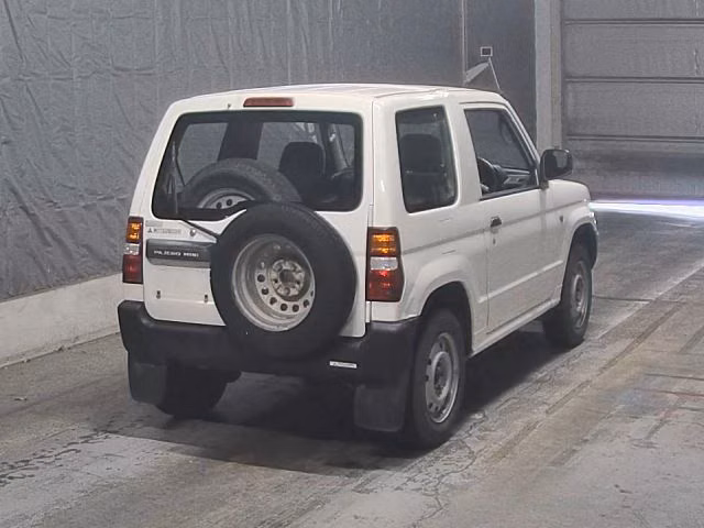 MITSUBISHI PAJERO MINI