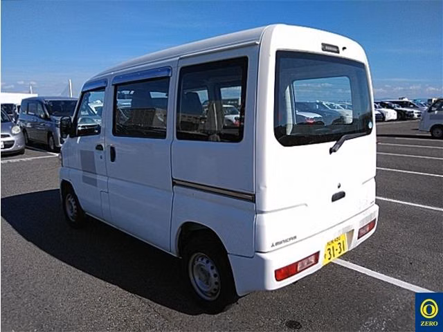 MITSUBISHI MINICAB