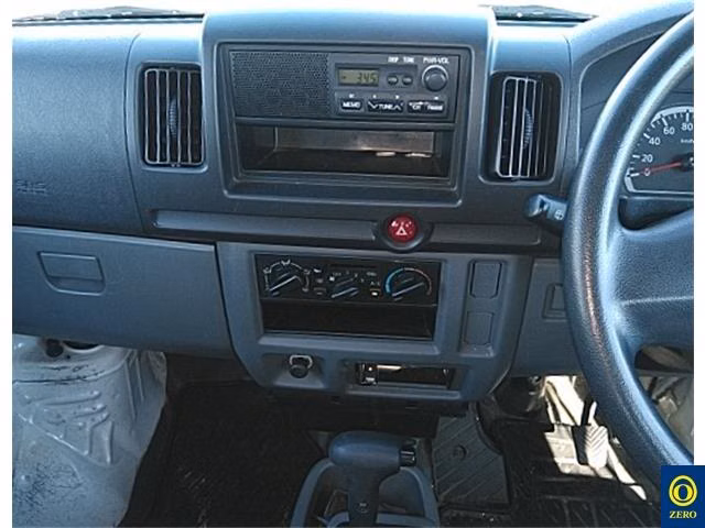 MITSUBISHI MINICAB
