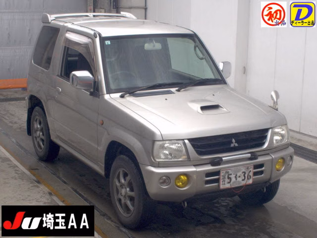 MITSUBISHI PAJERO MINI