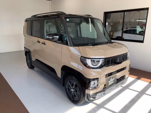 MITSUBISHI DELICA MINI