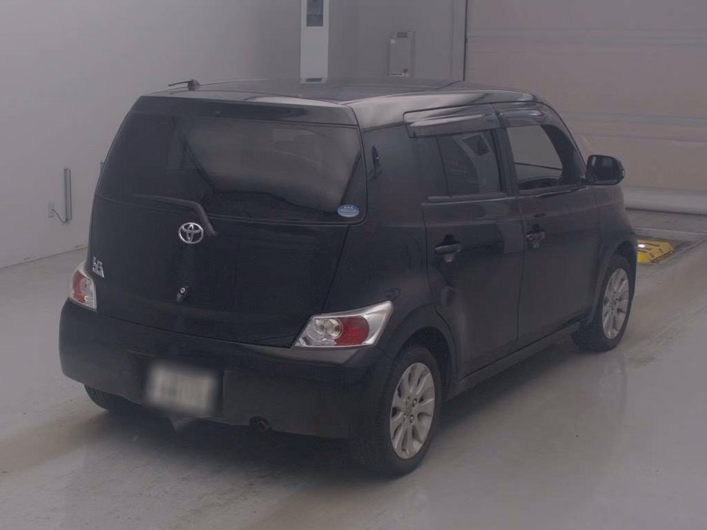 TOYOTA BB