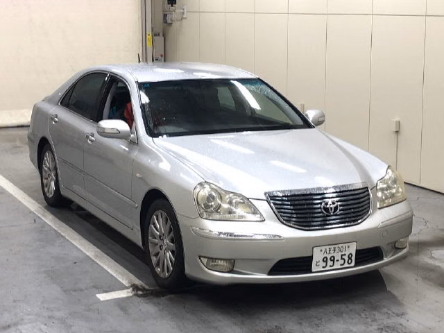 Toyota Crown Majesta