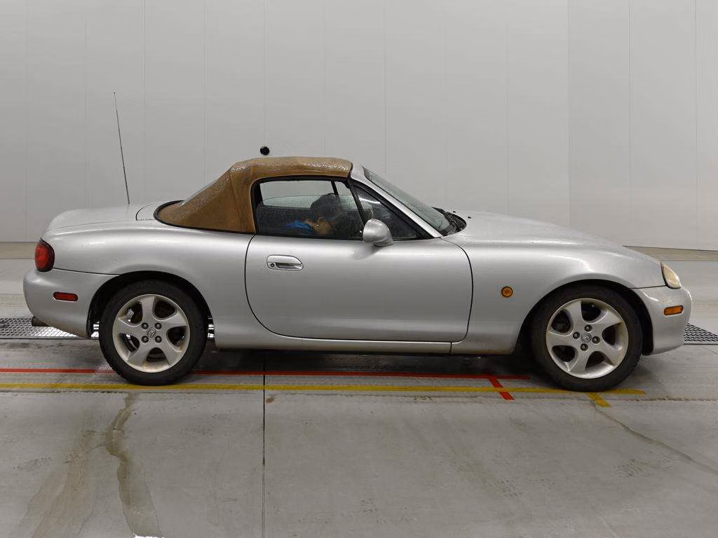 MAZDA ROADSTER